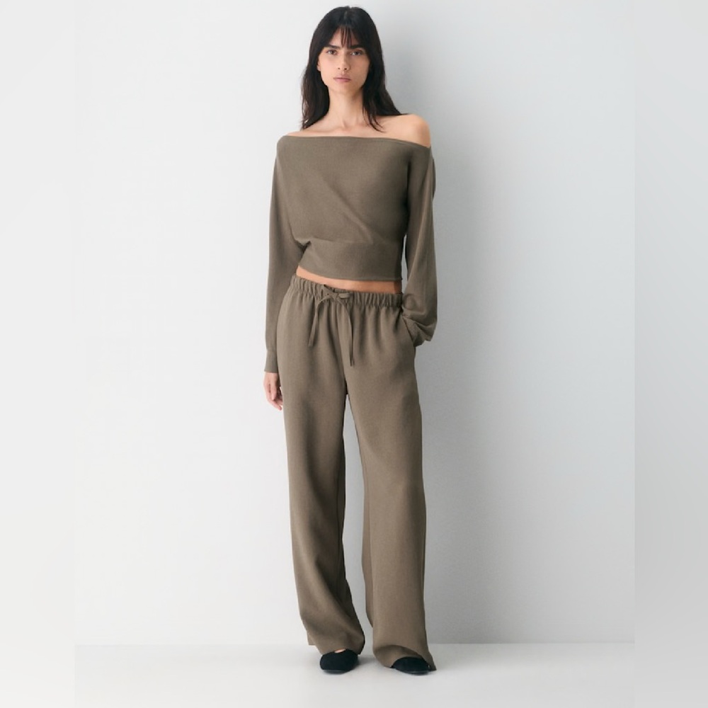 Aritzia The Lodge Pant™ - Crepette™ in Cola